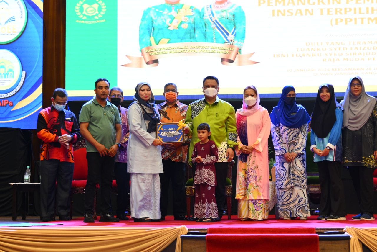 Majlis Hari Keluarga Program Pembangunan Insan Terpilih Madani (PPITM)